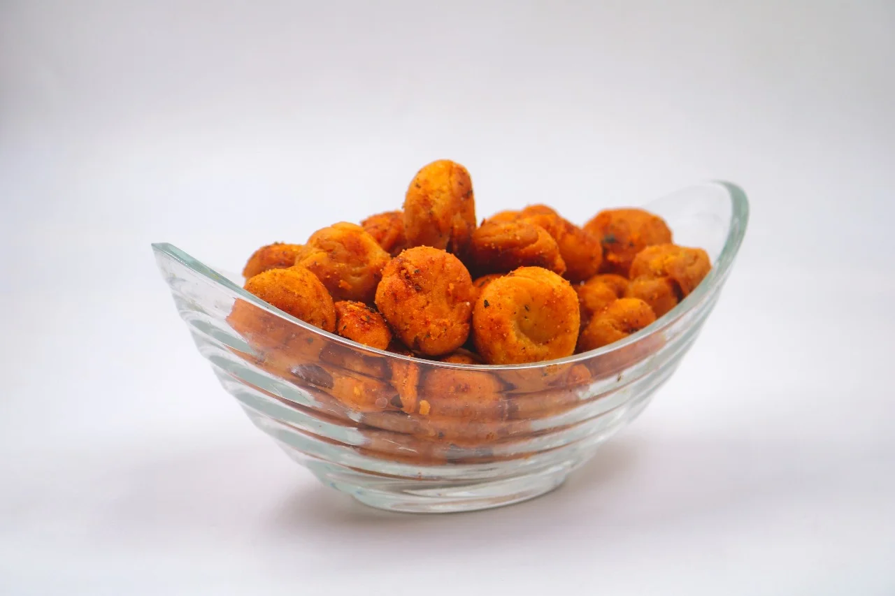 Gola Masala Mathri- 500 gms