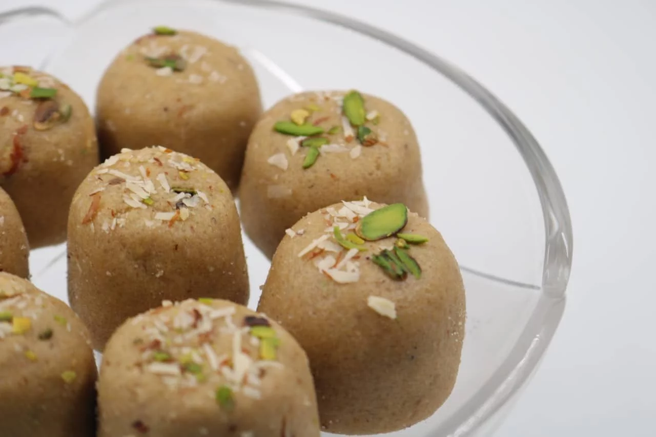 Home Made Aata Laddu – 400 gms - Image 2